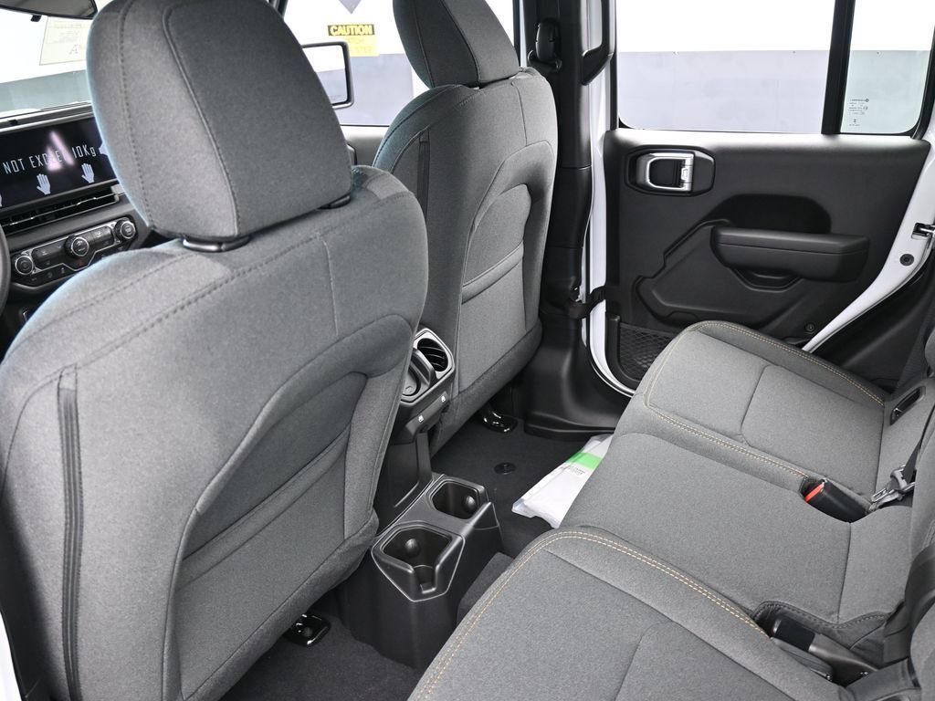 New 2026 Jeep Gladiator Sport AWD/4WD image 27
