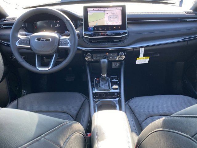 New 2025 Jeep Compass Limited w/ Driver Assist Group I image 36