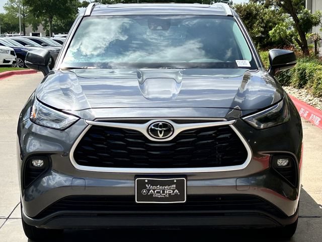 Used 2023 Toyota Highlander XLE FWD image 9