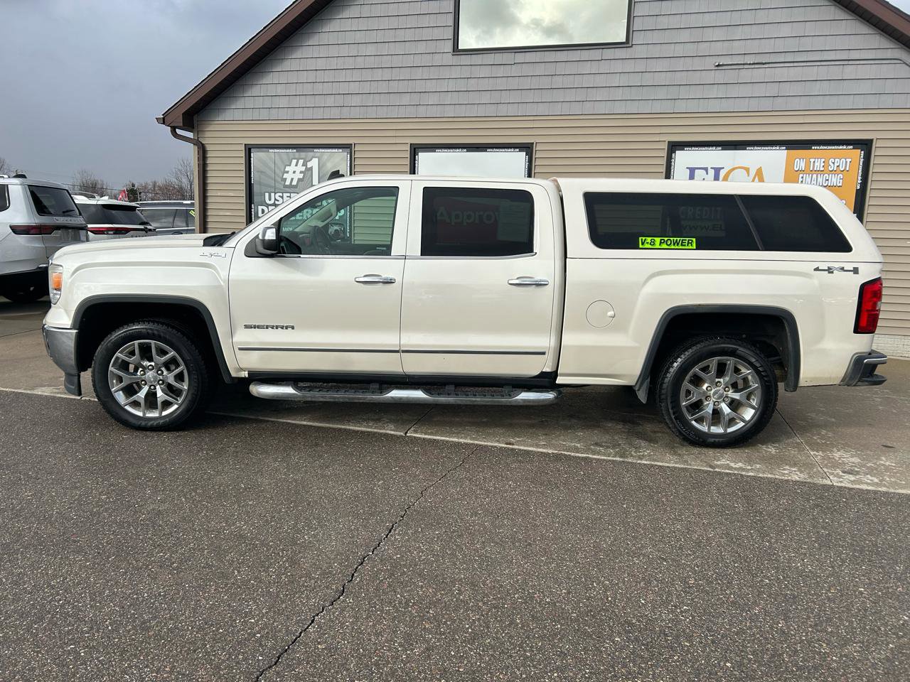 Used 2014 GMC Sierra 1500 SLT w/ SLT Preferred Package image 8