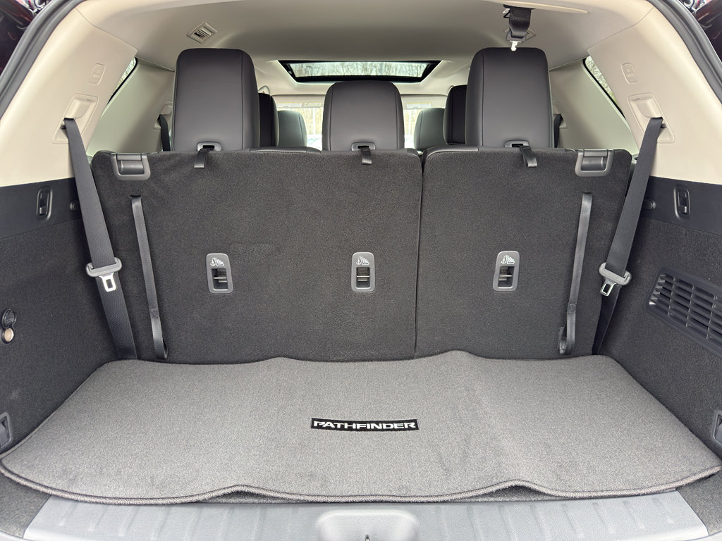 New 2026 Nissan Pathfinder SL image 38