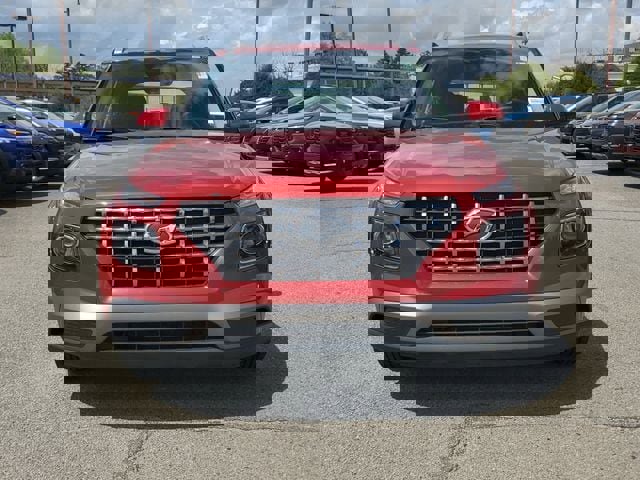 Used 2020 Hyundai Venue SEL w/ Convenience Package image 2