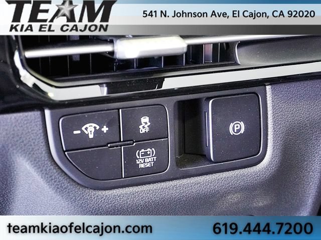 New 2027 Kia Sportage S FWD image 30