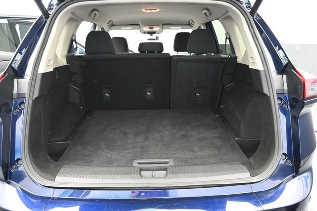 Used 2024 Nissan Rogue SV AWD/4WD image 8