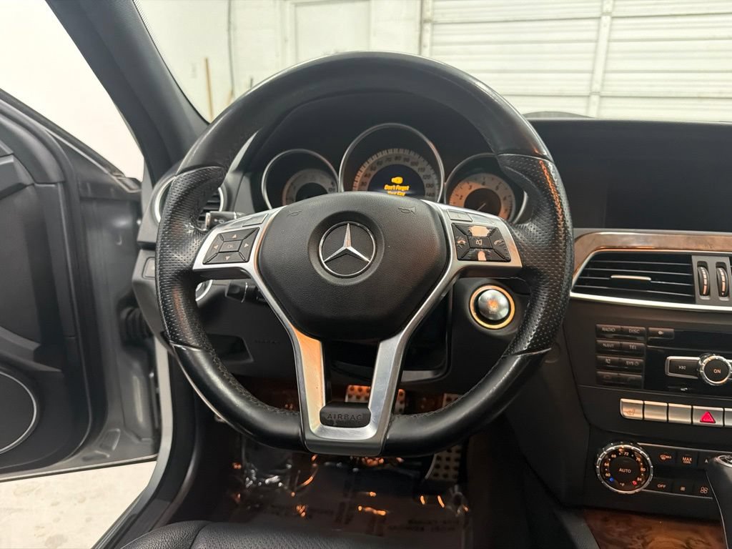 Used 2013 Mercedes-Benz C 250 Sedan image 15