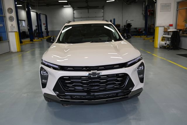New 2026 Chevrolet Trax ACTIV w/ Driver Confidence Package FWD image 2