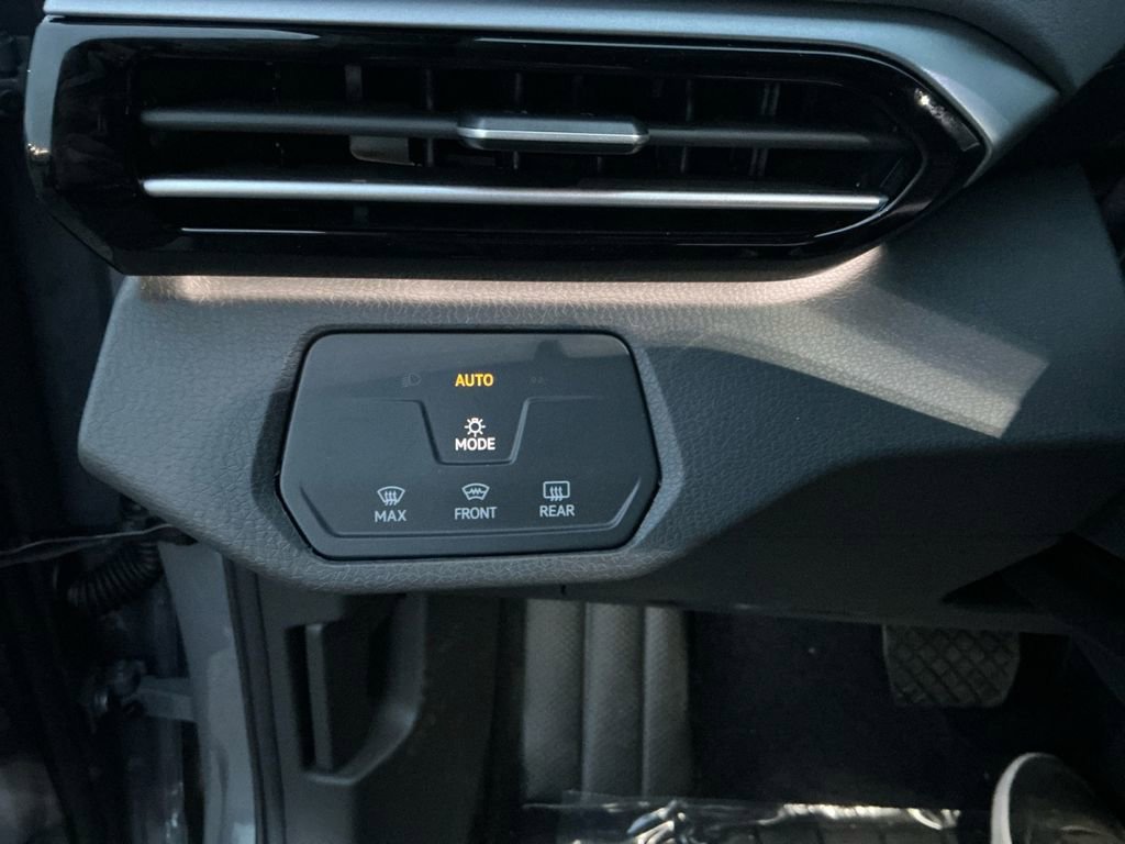 New 2026 Volkswagen ID.4 Pro image 25