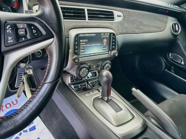 Used 2015 Chevrolet Camaro ZL1 RWD image 17