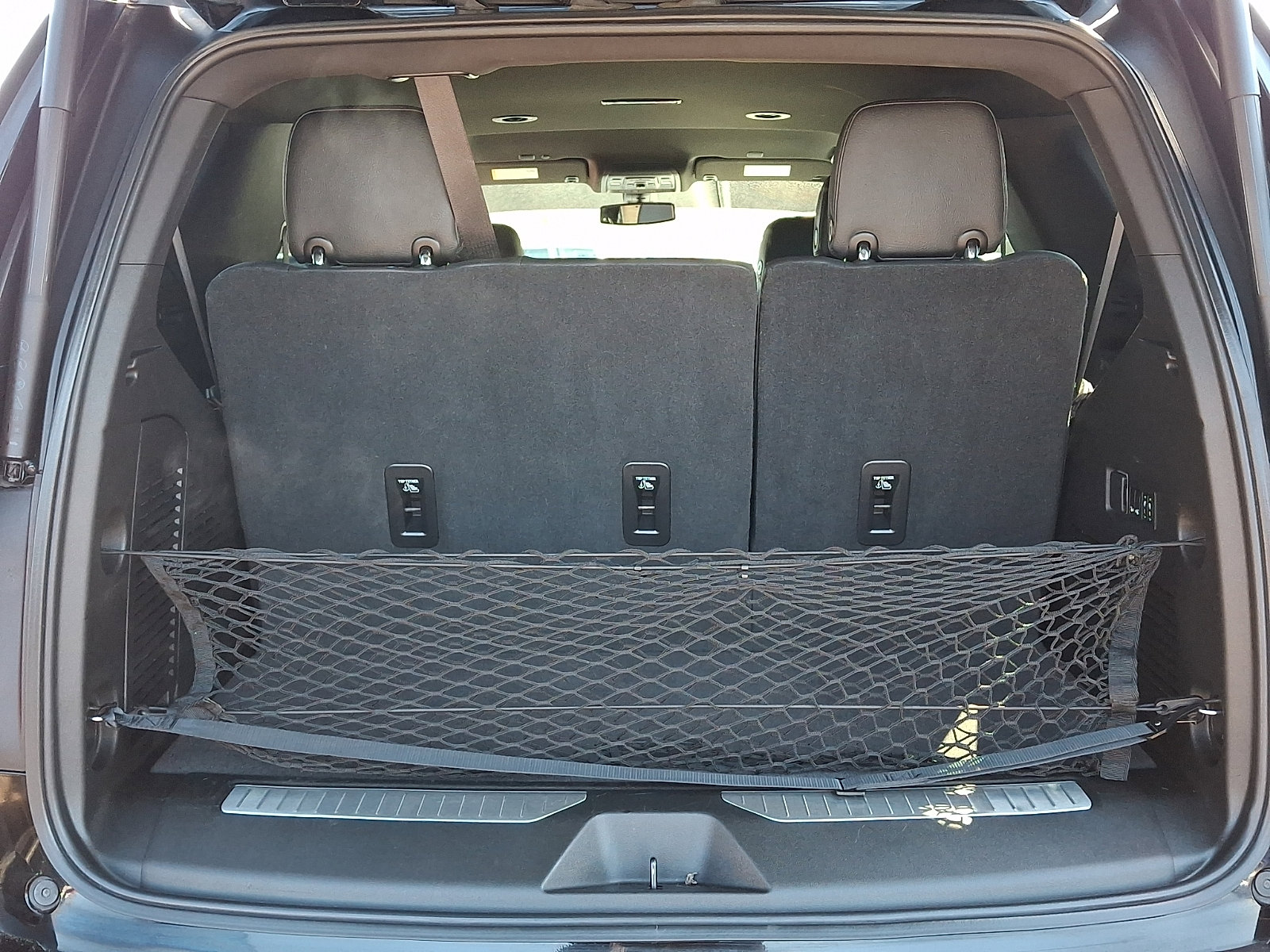Used 2021 GMC Yukon Denali AWD/4WD image 30