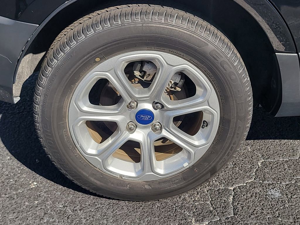 Used 2021 Ford EcoSport SE image 5