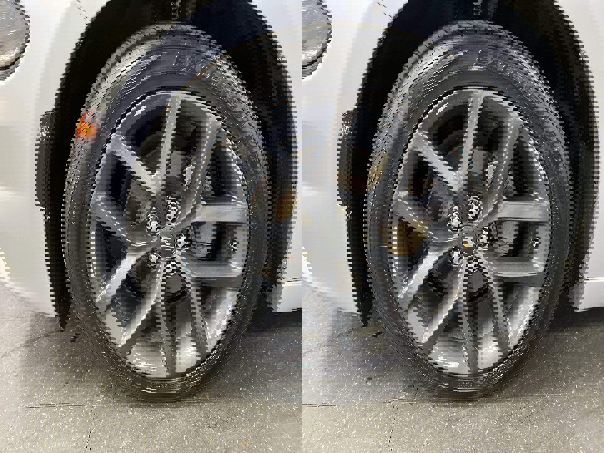 Used 2021 Dodge Charger SXT w/ Blacktop Package image 98