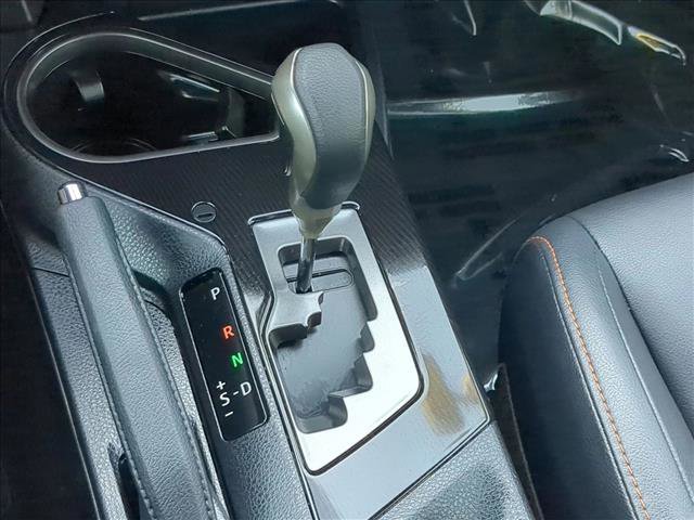 Used 2018 Toyota RAV4 SE w/ Advanced Technology Package image 12