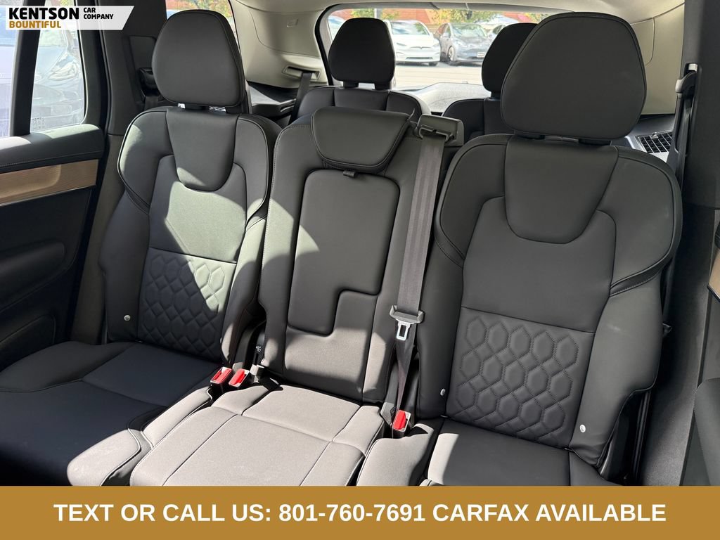 Used 2025 Volvo XC90 B5 Plus AWD/4WD image 23