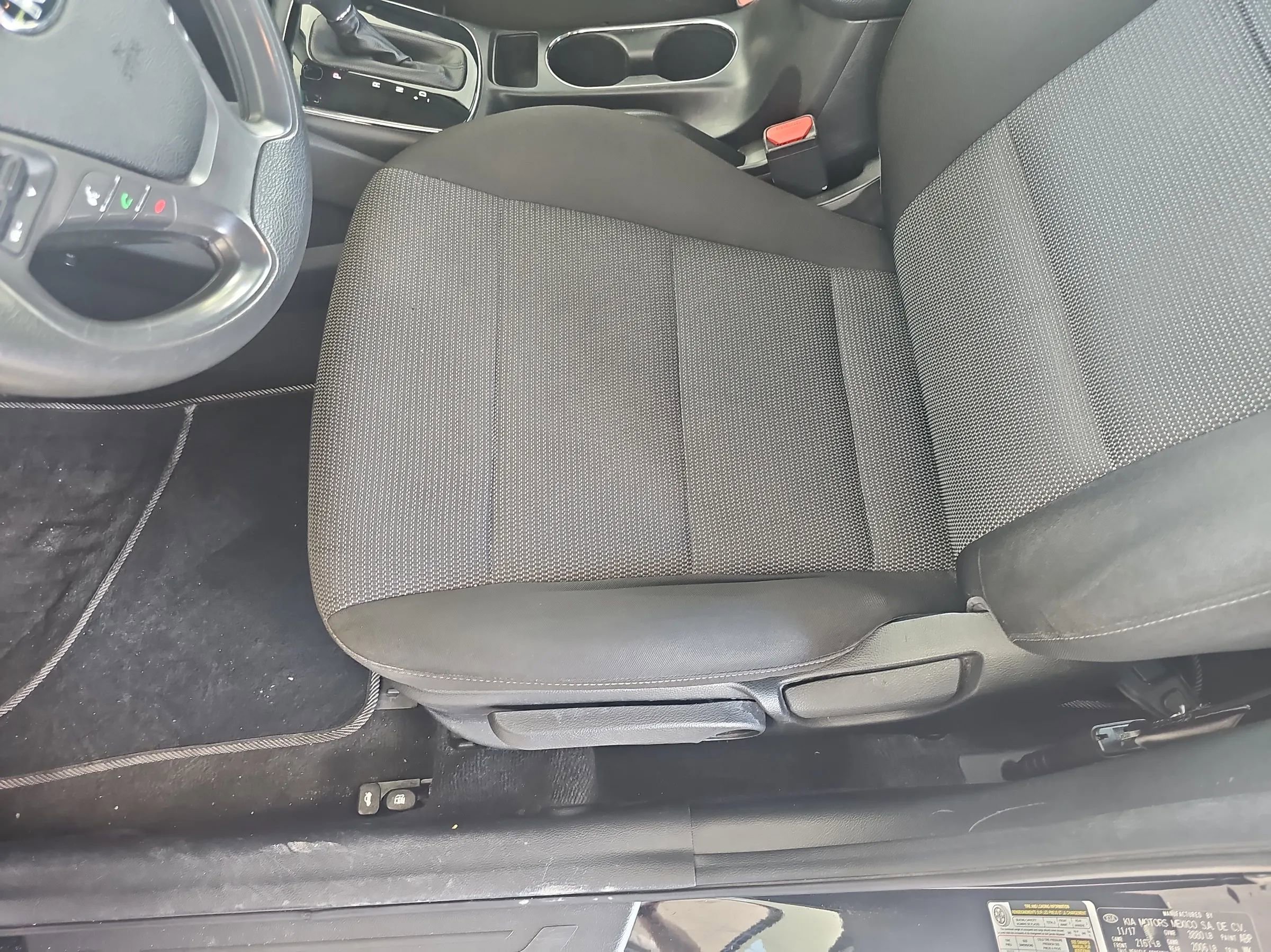 Used 2018 Kia Forte LX FWD image 26