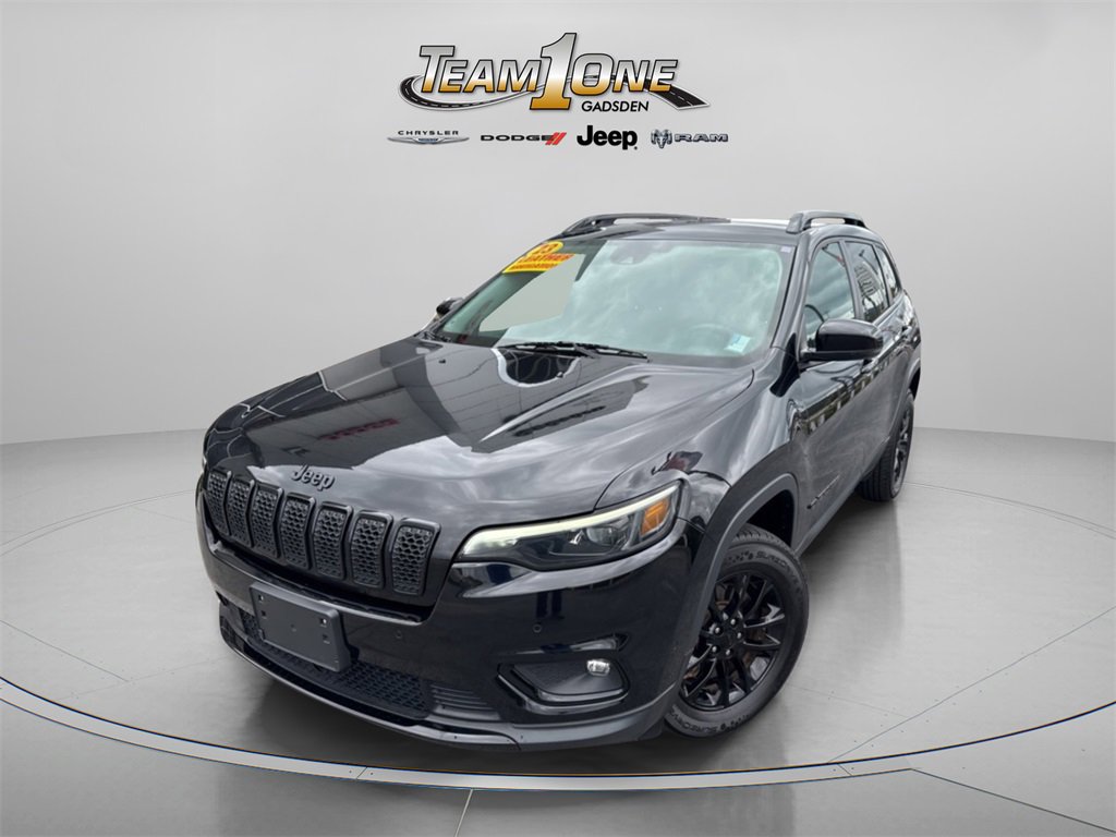 Used 2023 Jeep Cherokee Altitude Lux