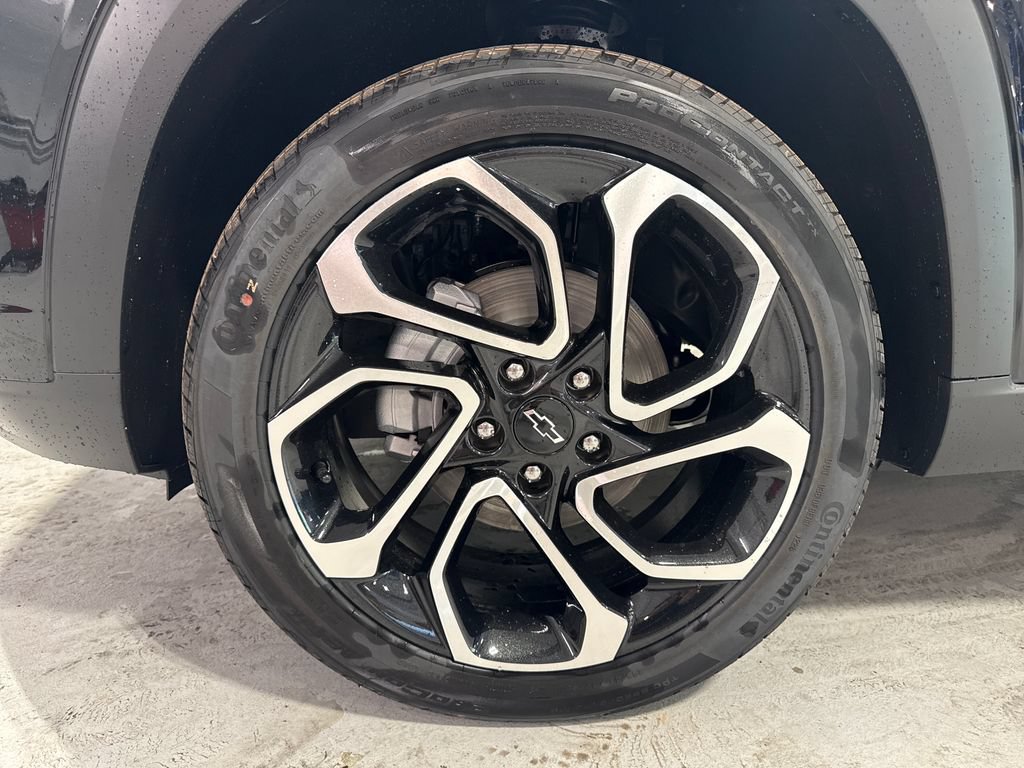 New 2026 Chevrolet Trax RS w/ Driver Confidence Package FWD image 45