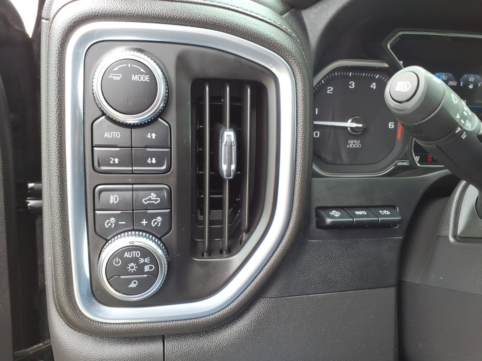 Certified 2022 GMC Sierra 1500 Denali w/ Denali Reserve Package image 16