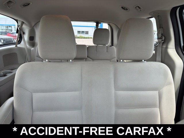 Used 2019 Dodge Grand Caravan SE FWD image 33