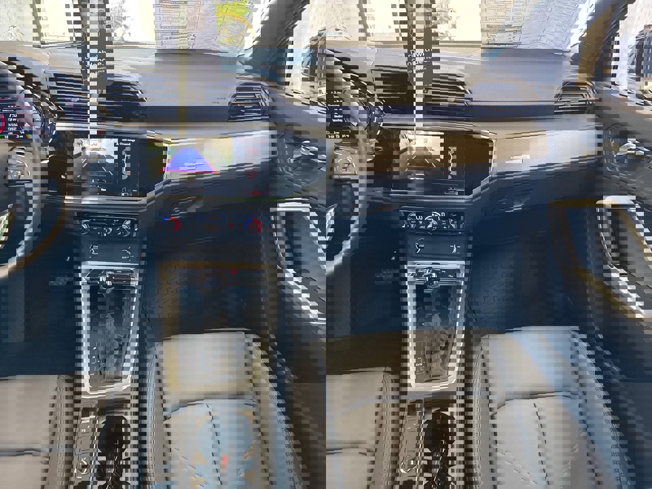 New 2025 Audi Q3 2.0T Premium image 51