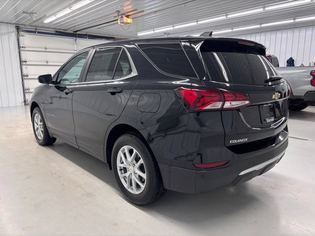 Used 2024 Chevrolet Equinox LT AWD/4WD image 4