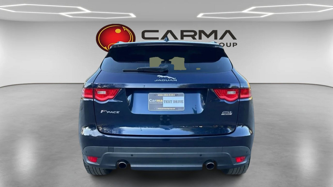 Used 2019 Jaguar F-PACE Prestige image 4