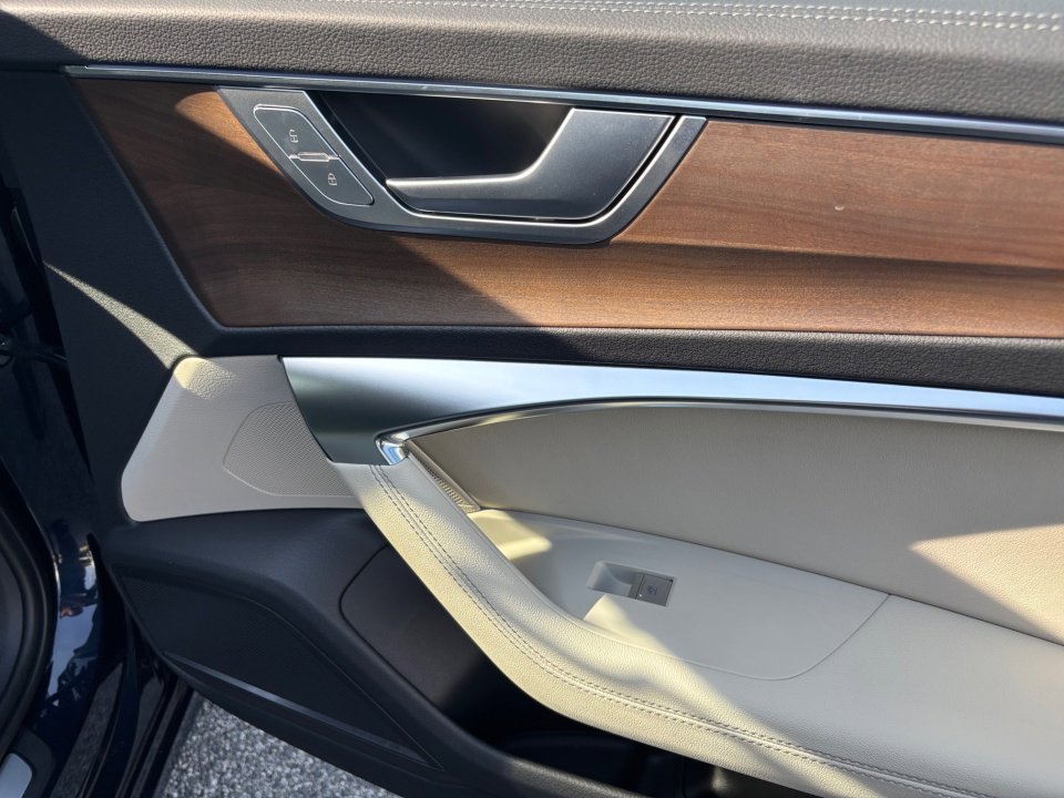 Certified 2025 Audi A6 Premium Plus image 31