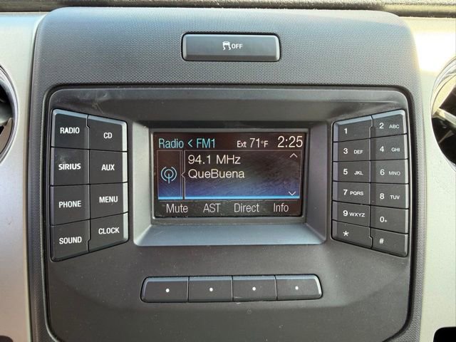 Used 2013 Ford F150 XLT w/ Luxury Equipment Group image 16