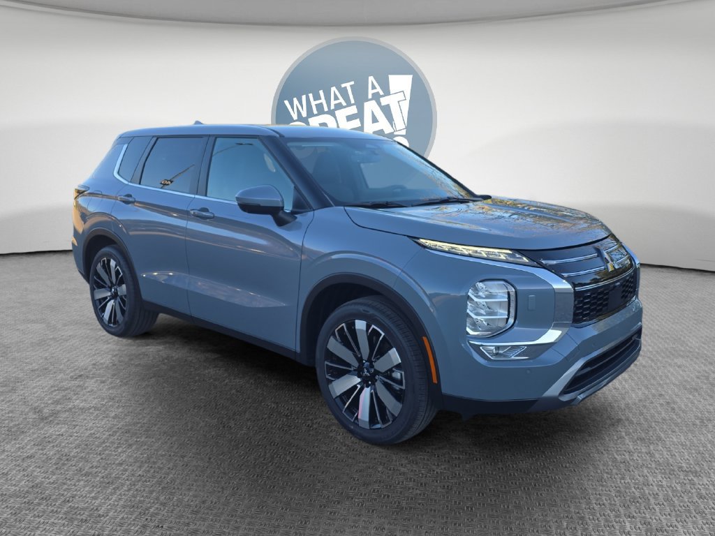 New 2026 Mitsubishi Outlander SE AWD/4WD image 1