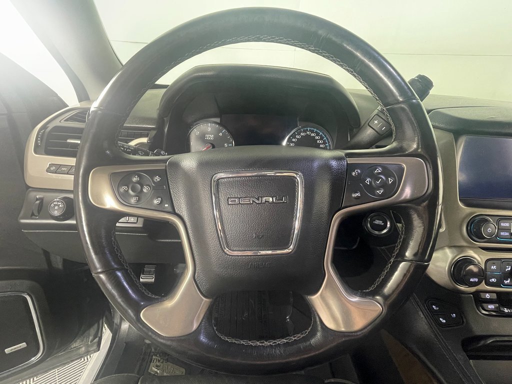 Used 2018 GMC Yukon XL Denali w/ Denali Ultimate Package image 16