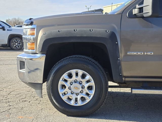 Used 2015 Chevrolet Silverado 2500 LT w/ LT Convenience Package image 8