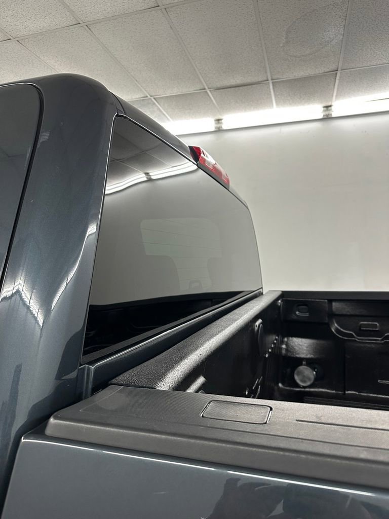 Used 2018 Chevrolet Silverado 1500 LT w/ All Star Edition image 26