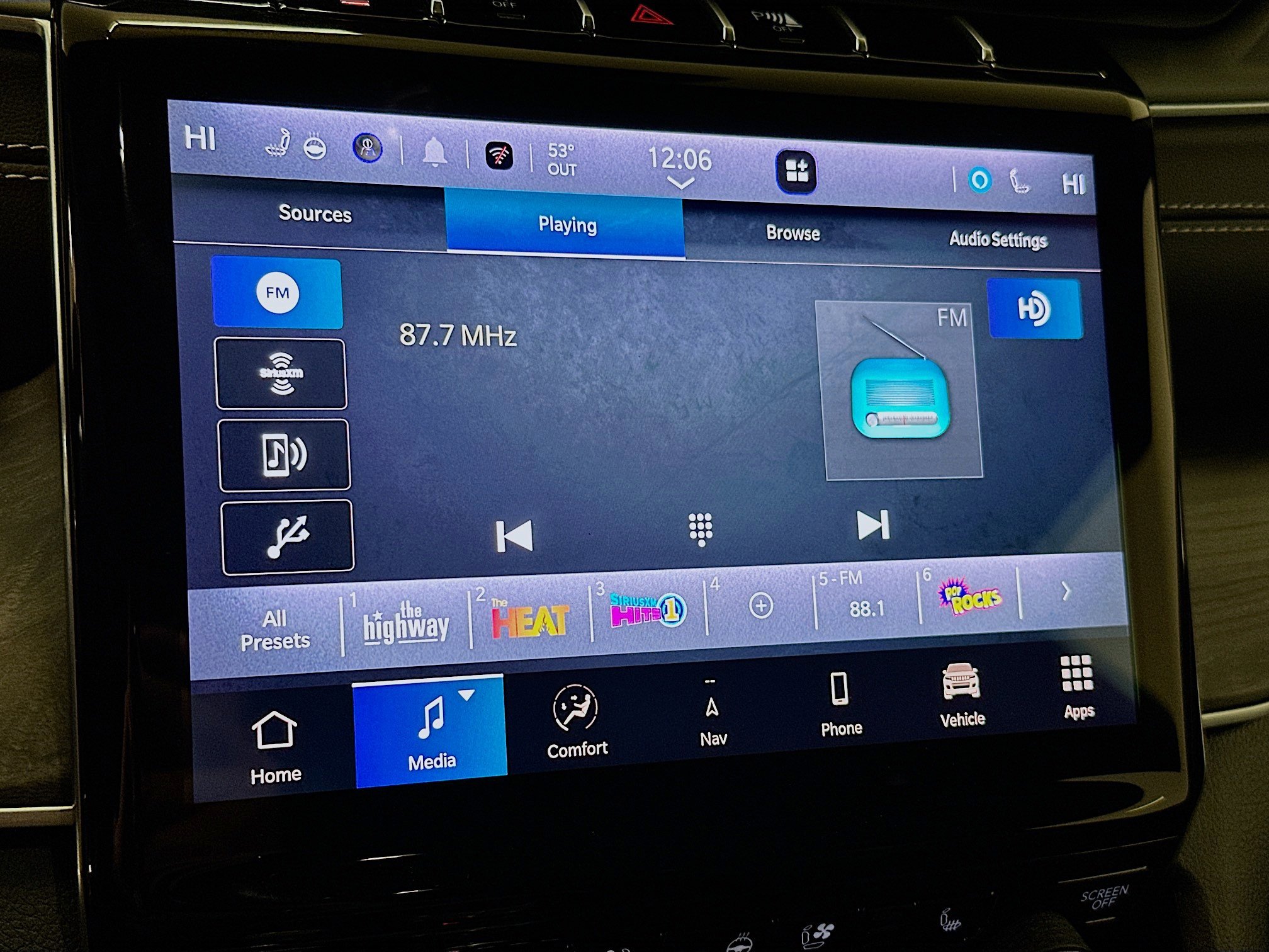 Used 2024 Jeep Grand Cherokee Limited 4xe image 21