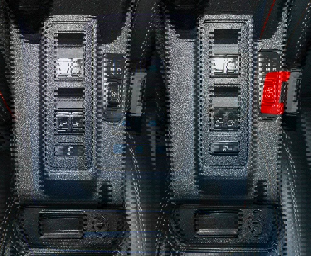 Used 2022 Ford Bronco Raptor image 29