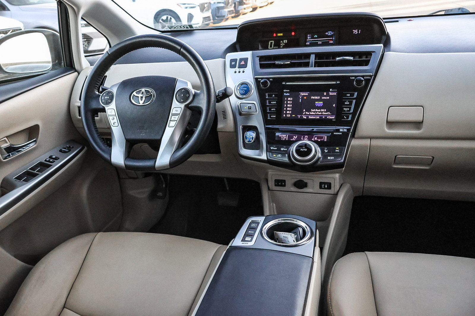 Used 2016 Toyota Prius V Five FWD image 20
