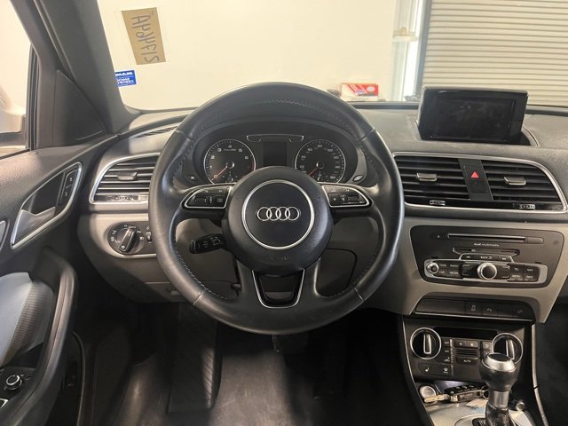 Used 2018 Audi Q3 2.0T Premium image 21