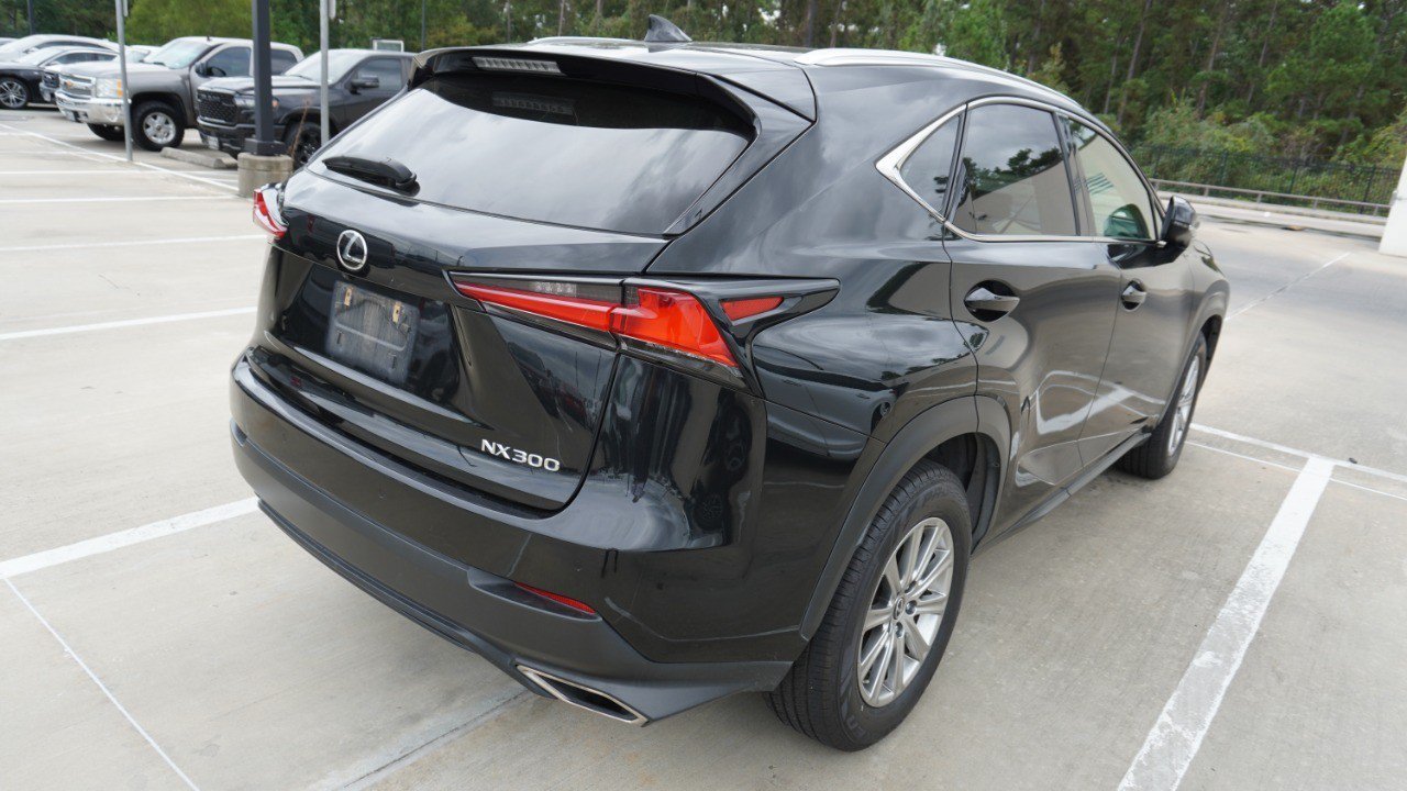 Used 2019 Lexus NX 300 FWD w/ Comfort Package image 6