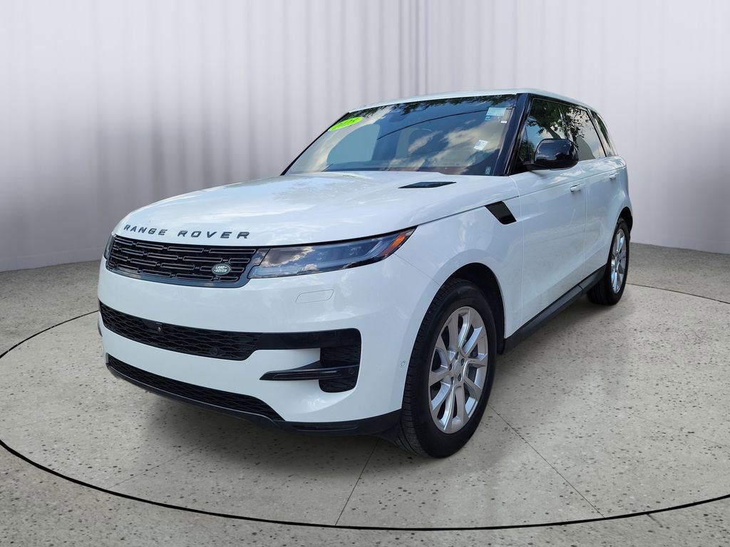 Used 2025 Land Rover Range Rover Sport SE AWD/4WD image 9