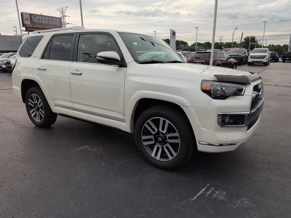 Used 2018 Toyota 4Runner Limited AWD/4WD image 7