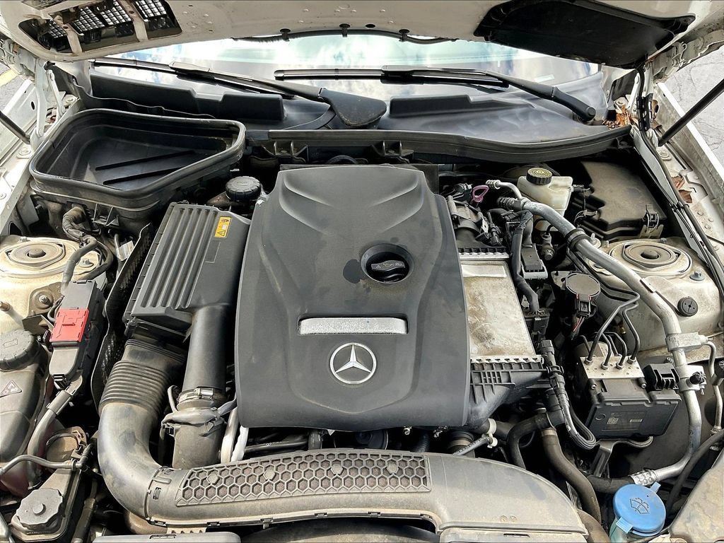 Used 2020 Mercedes-Benz SLC 300 image 25