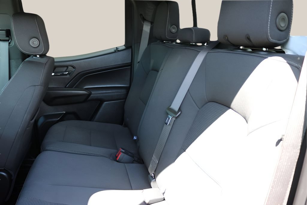 Used 2024 Chevrolet Colorado LT w/ LT Convenience Package II RWD image 15