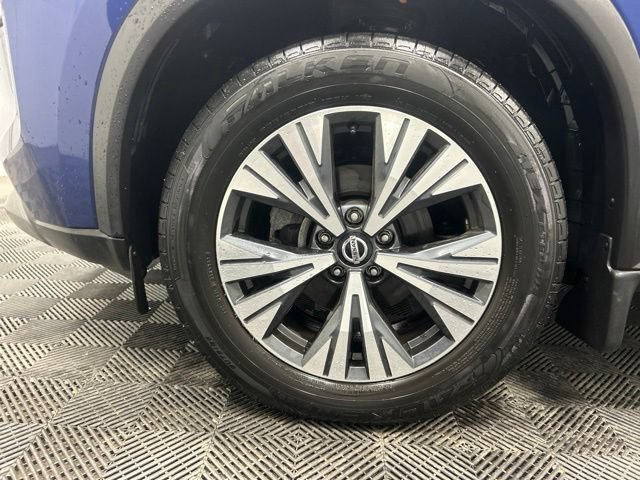 Used 2021 Nissan Rogue SV AWD/4WD image 8
