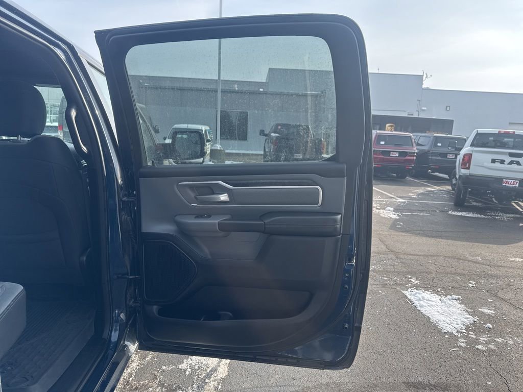 Used 2023 RAM 1500 Big Horn image 38