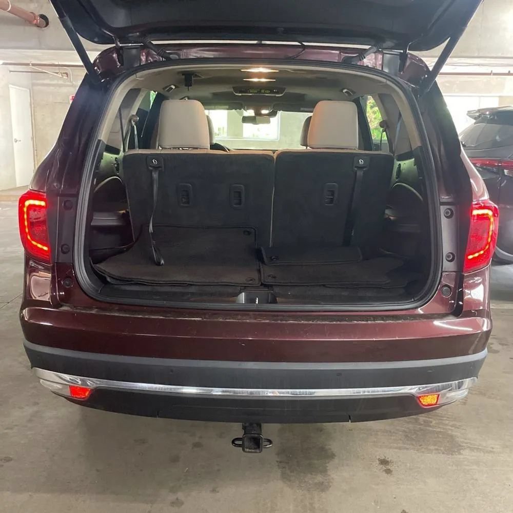 Used 2017 Honda Pilot Touring image 32