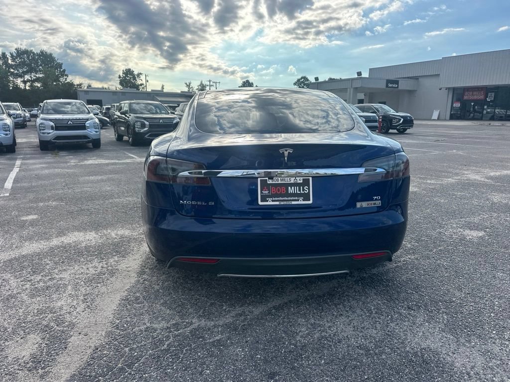 Used 2016 Tesla Model S 70 RWD image 4