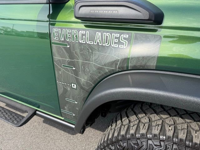 Used 2024 Ford Bronco Everglades image 13