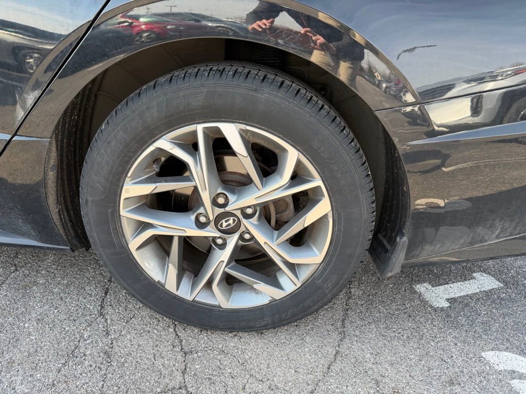 Used 2021 Hyundai Sonata SEL w/ Convenience Package image 4