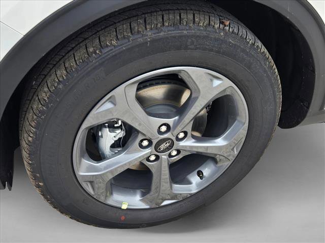 New 2026 Ford Escape ST-Line w/ Tech Pack #1 image 9
