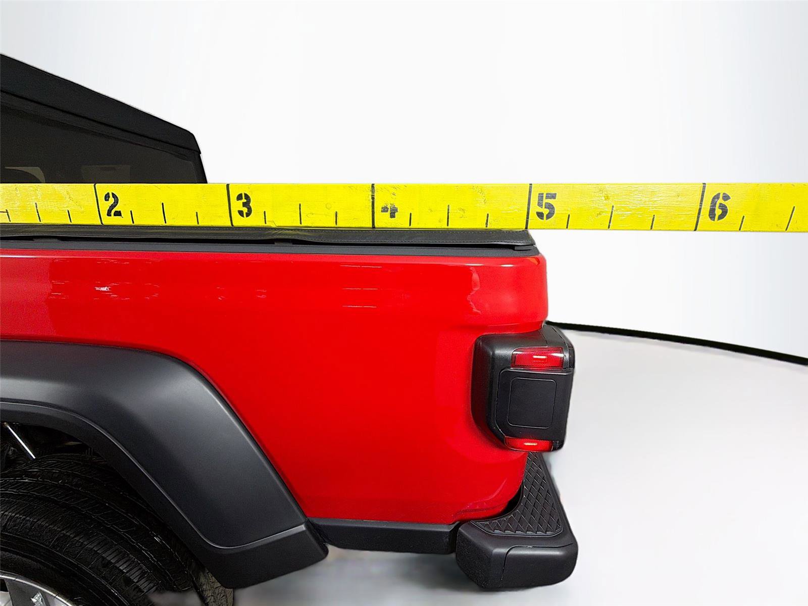 Used 2020 Jeep Gladiator Sport w/ Quick Order Package 24S image 32