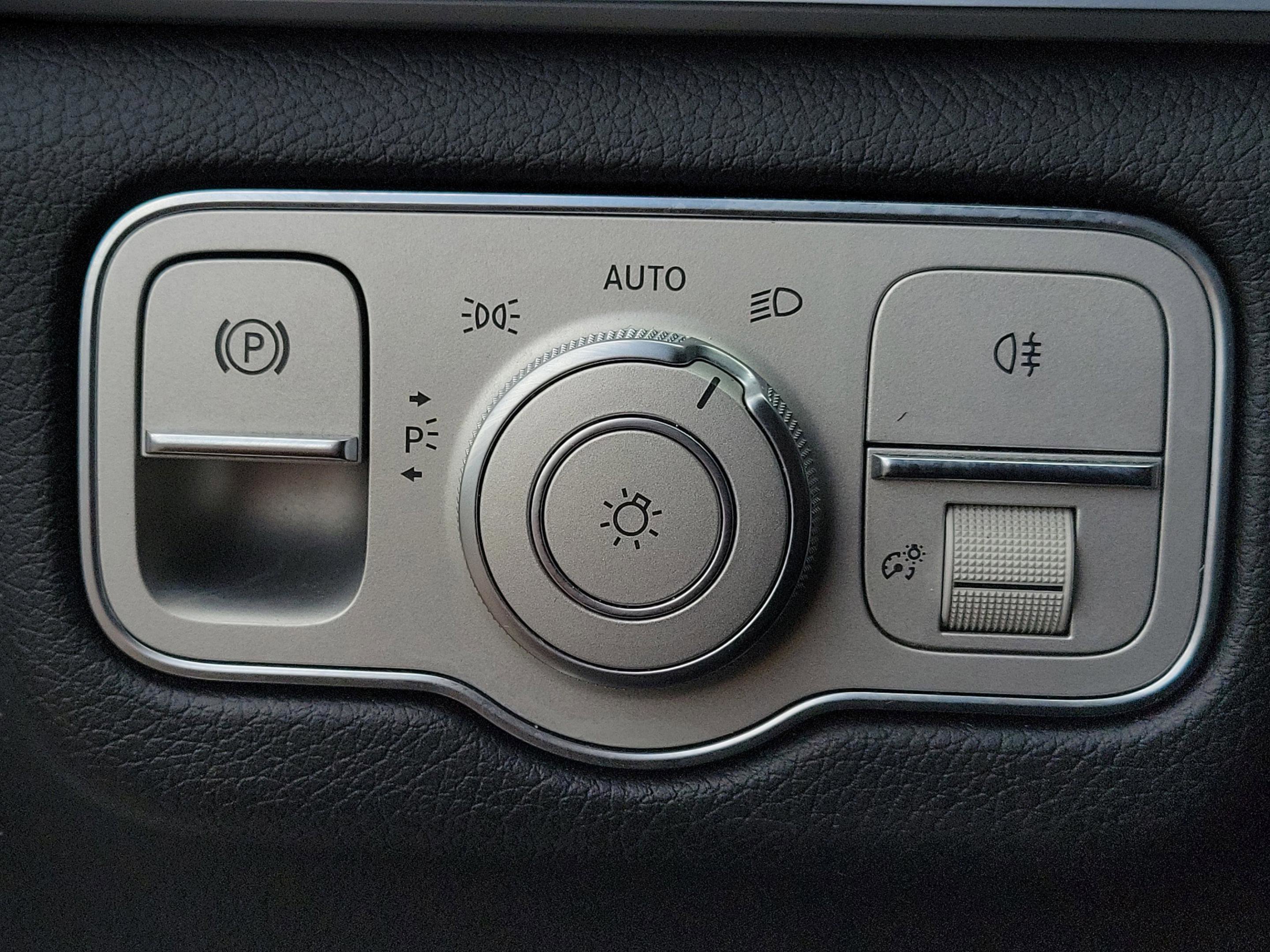 Used 2022 Mercedes-Benz GLE 350 4MATIC image 16