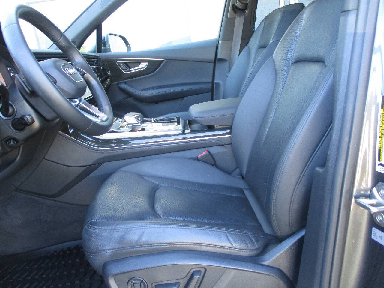 Used 2021 Audi Q7 3.0T Premium Plus w/ Executive Package AWD/4WD image 91